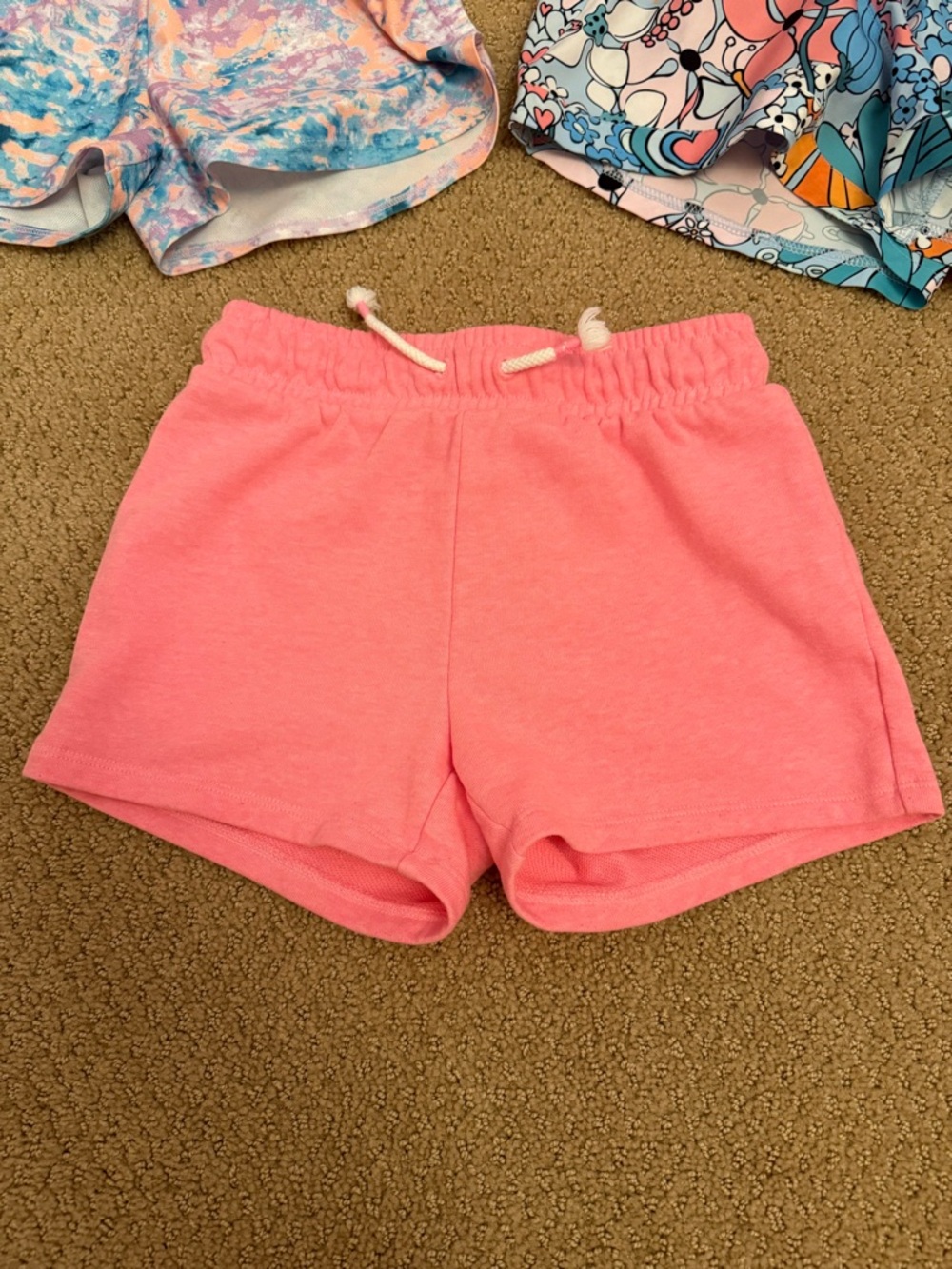 3 pairs of girls shorts. Size youth small - Picture 4 of 7